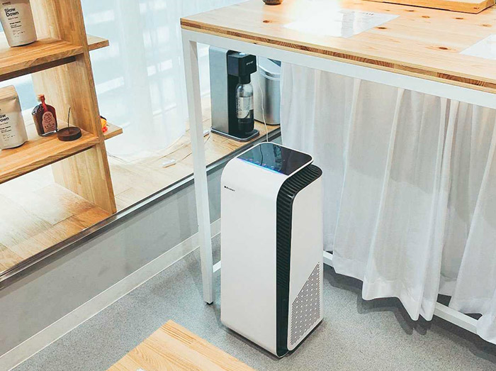 ブルーエア導入事例画像（クリニックTEN 渋谷）